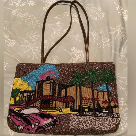 EUC Y&S Hand Beaded Handbag - Picture 4 of 9